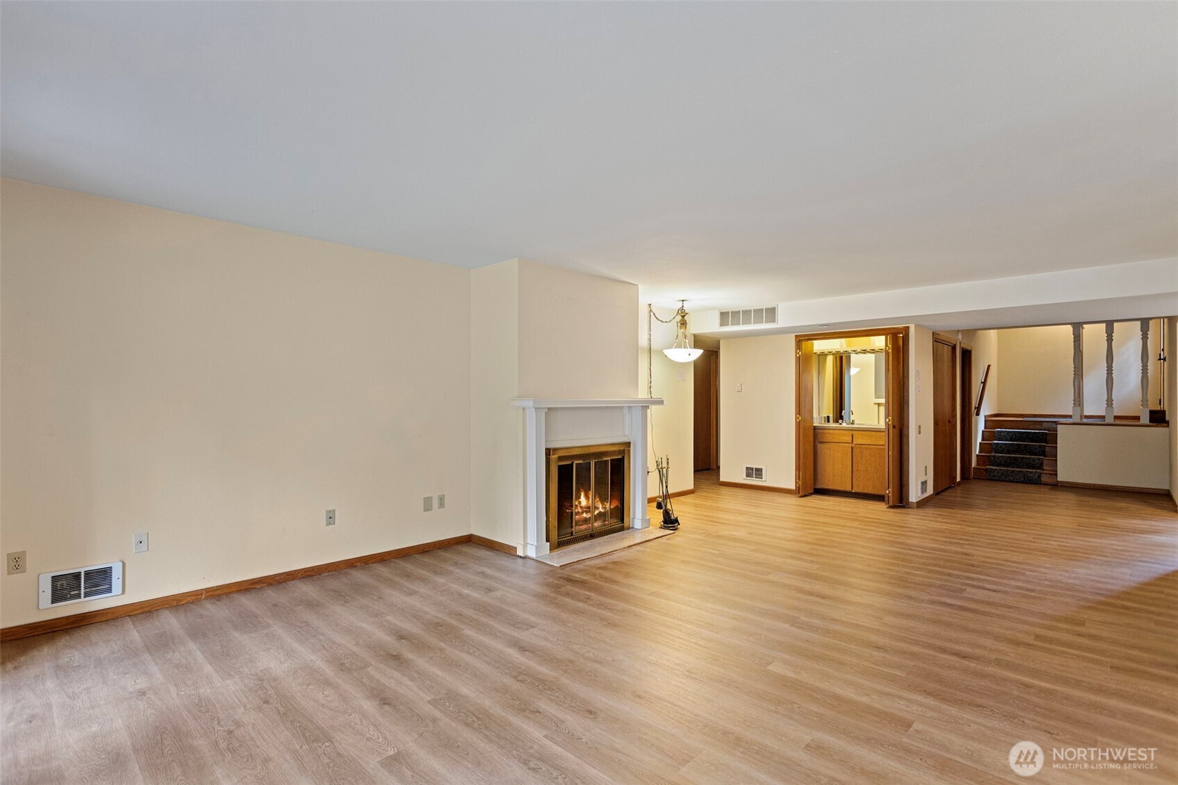 1602 NE 140th Street #N2, Seattle, WA 98125
