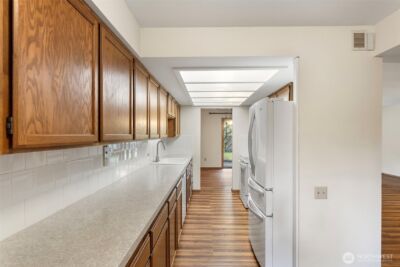 1602 NE 140th Street #N2, Seattle, WA 98125 - Photo 16
