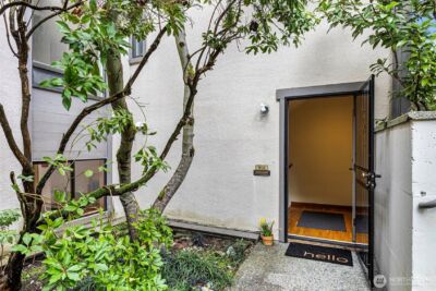 1602 NE 140th Street #N2, Seattle, WA 98125 - Photo 3