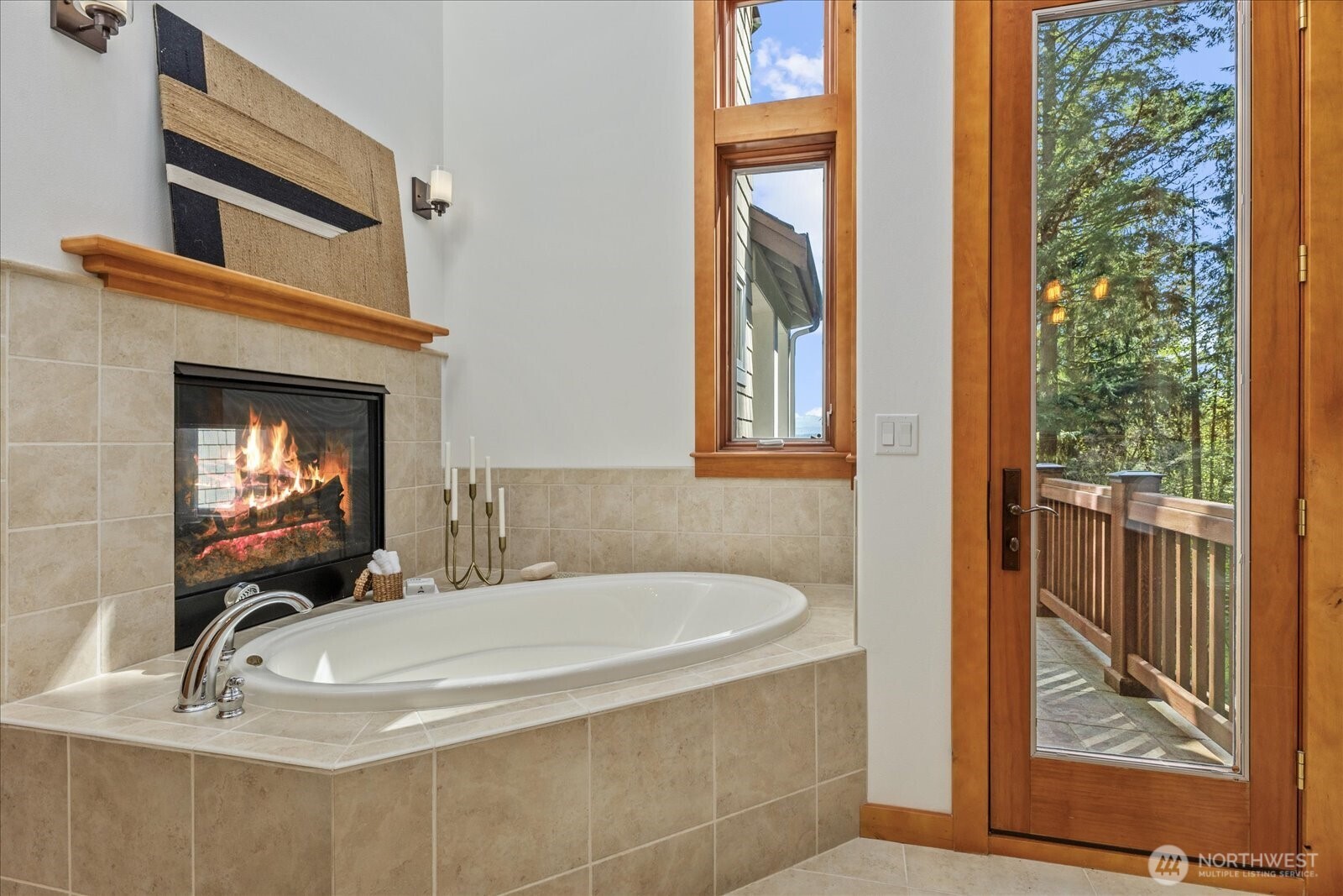 13748 242nd Avenue NE, Woodinville, WA 98077