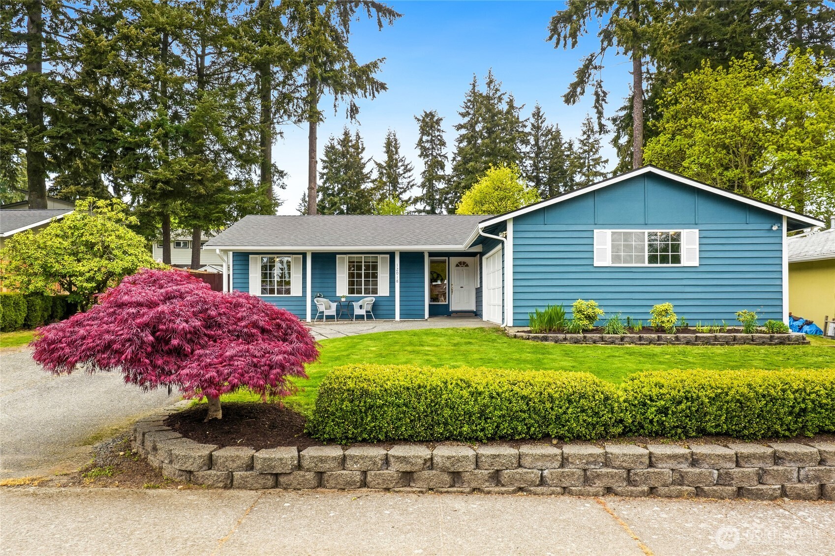 12018 NE 136th Place , Kirkland, WA 98034