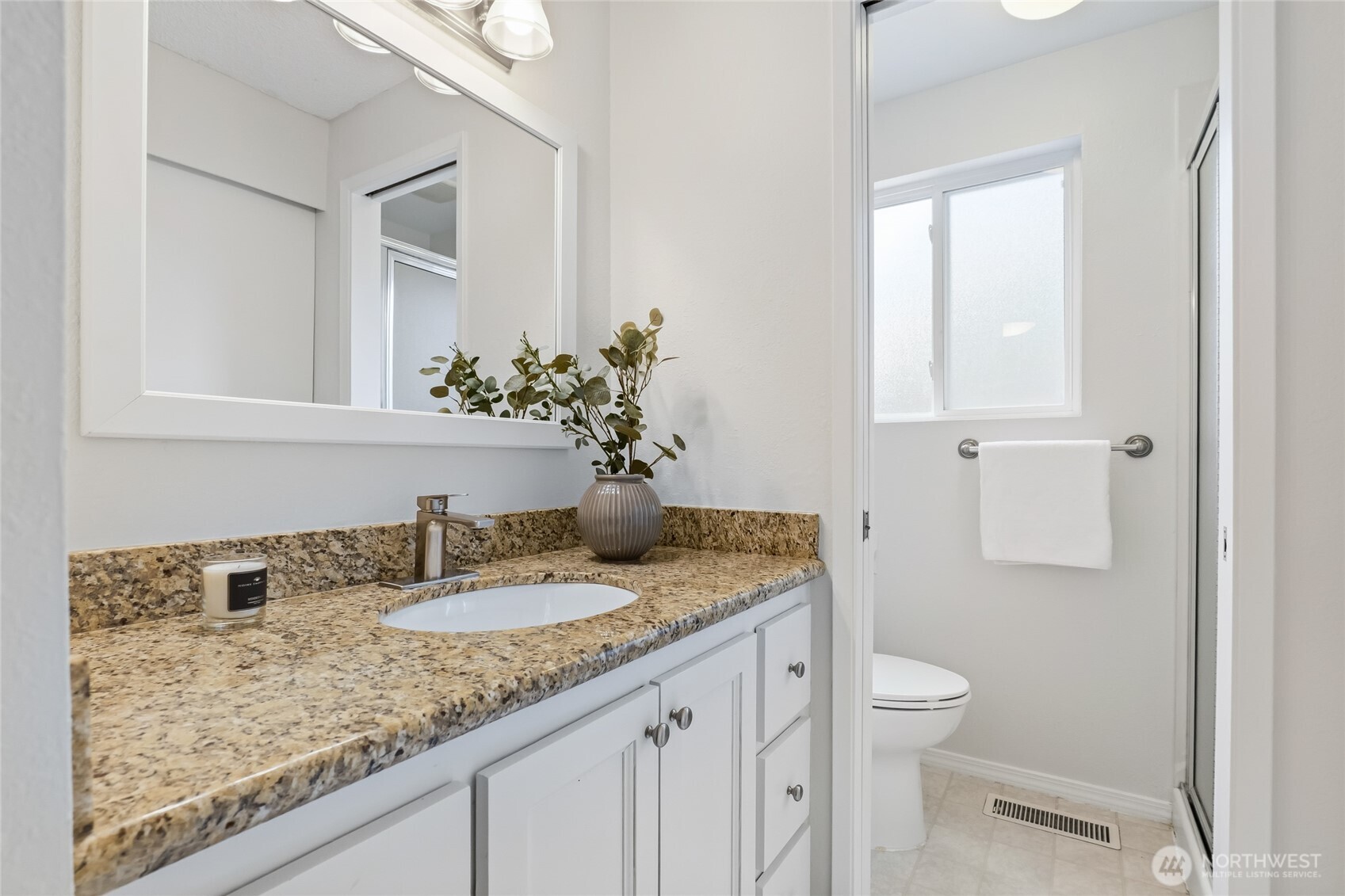 12018 NE 136th Place , Kirkland, WA 98034