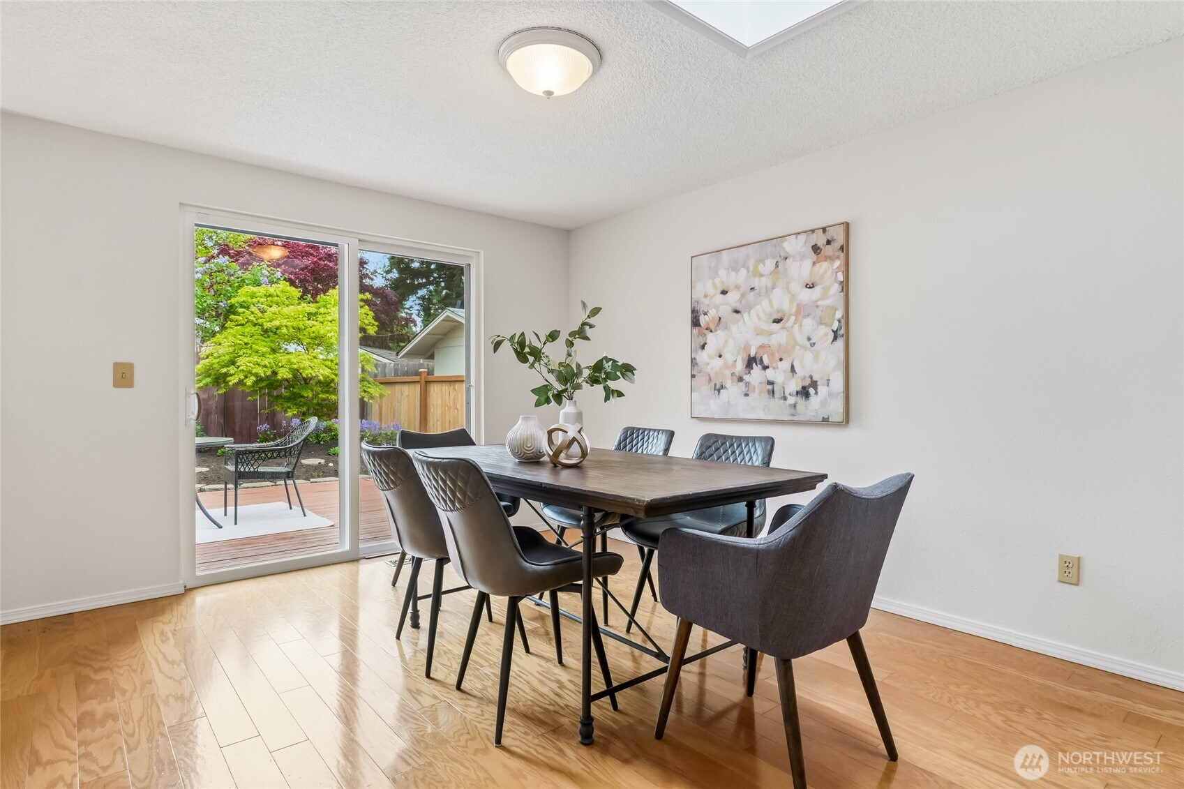 12018 NE 136th Place , Kirkland, WA 98034