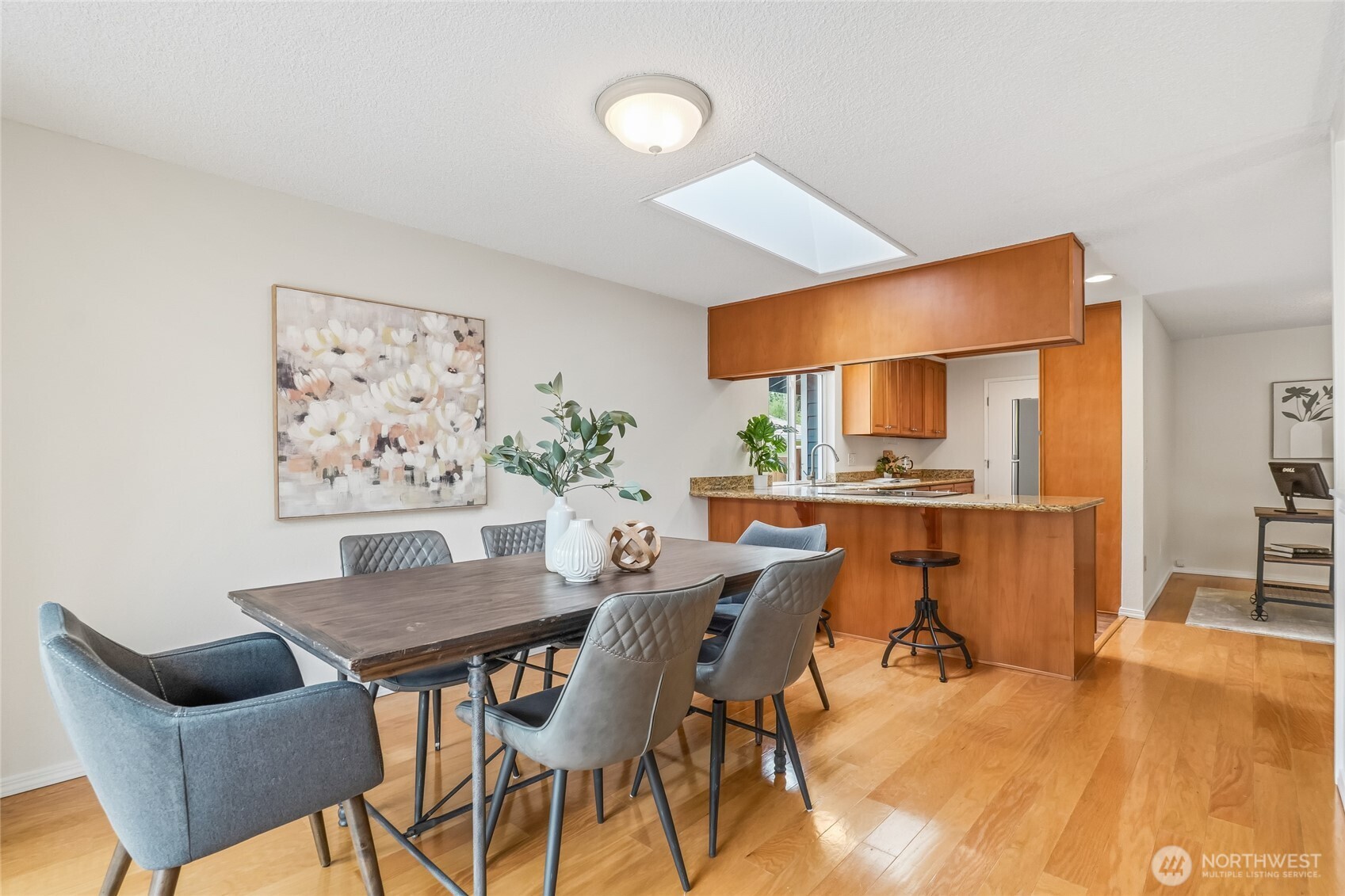 12018 NE 136th Place , Kirkland, WA 98034