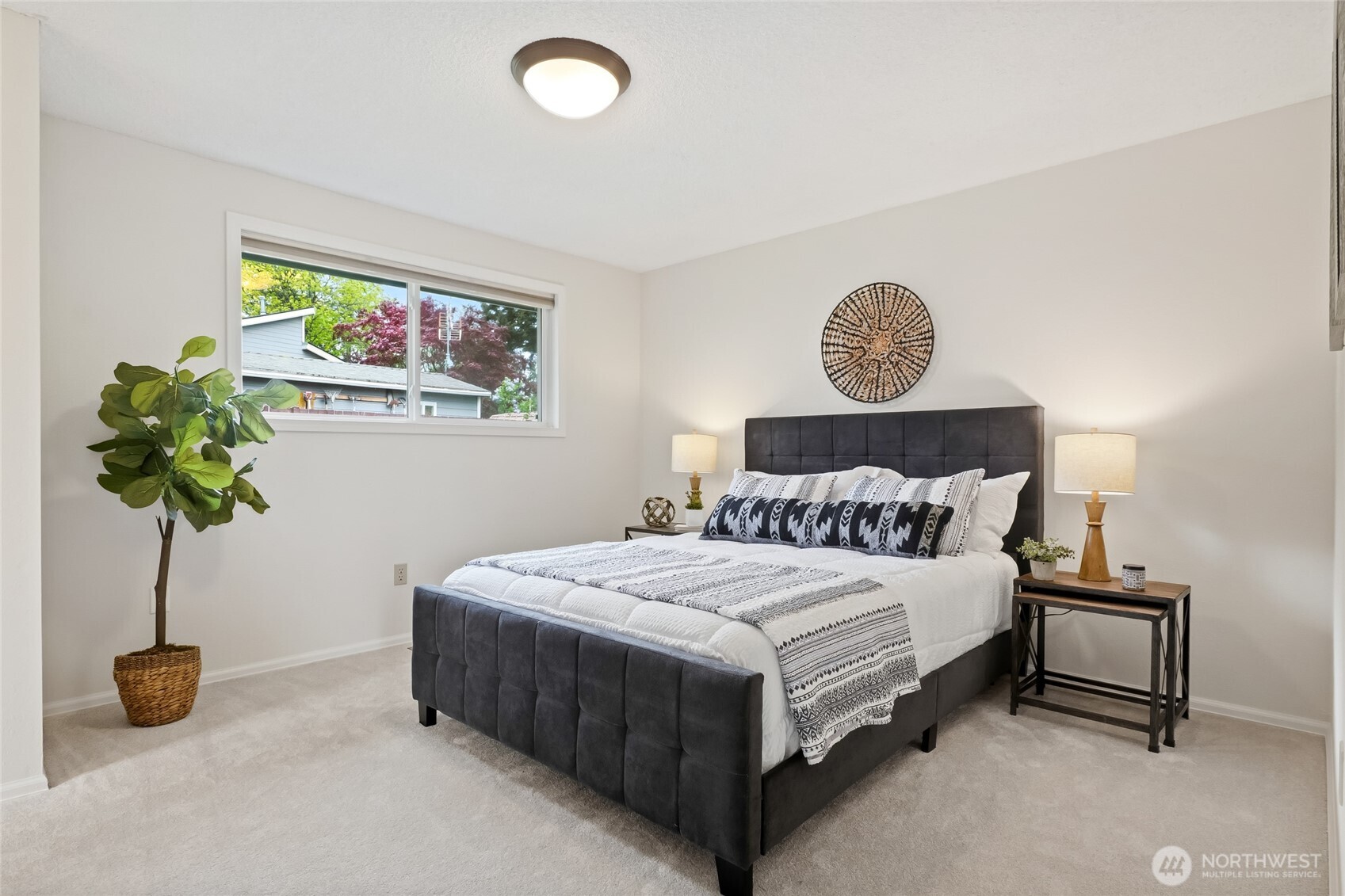 12018 NE 136th Place , Kirkland, WA 98034