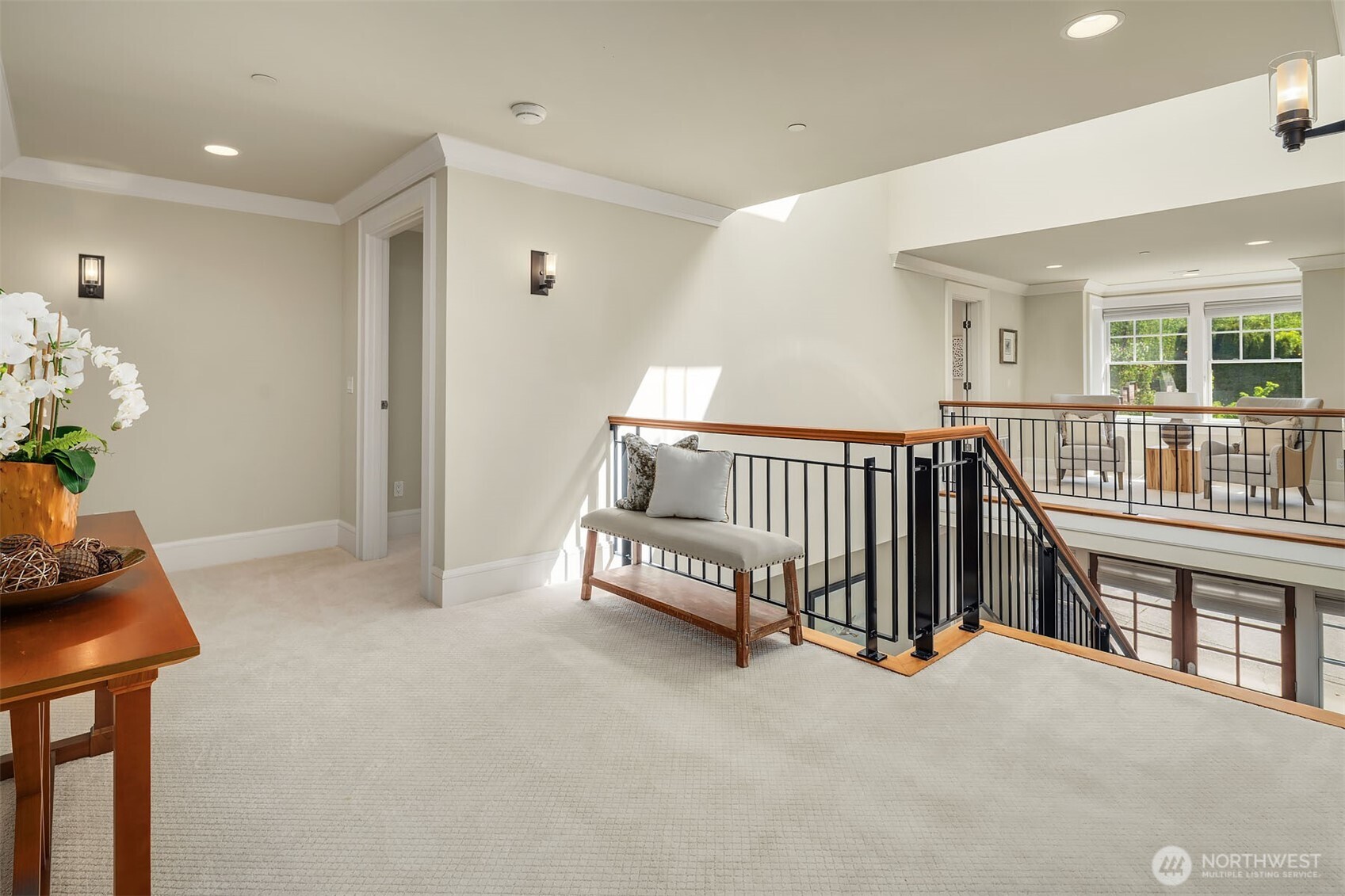 8910 NE 33rd Street , Yarrow Point, WA 98004