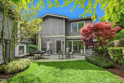 8910 NE 33rd Street , Yarrow Point, WA 98004 - Photo 37