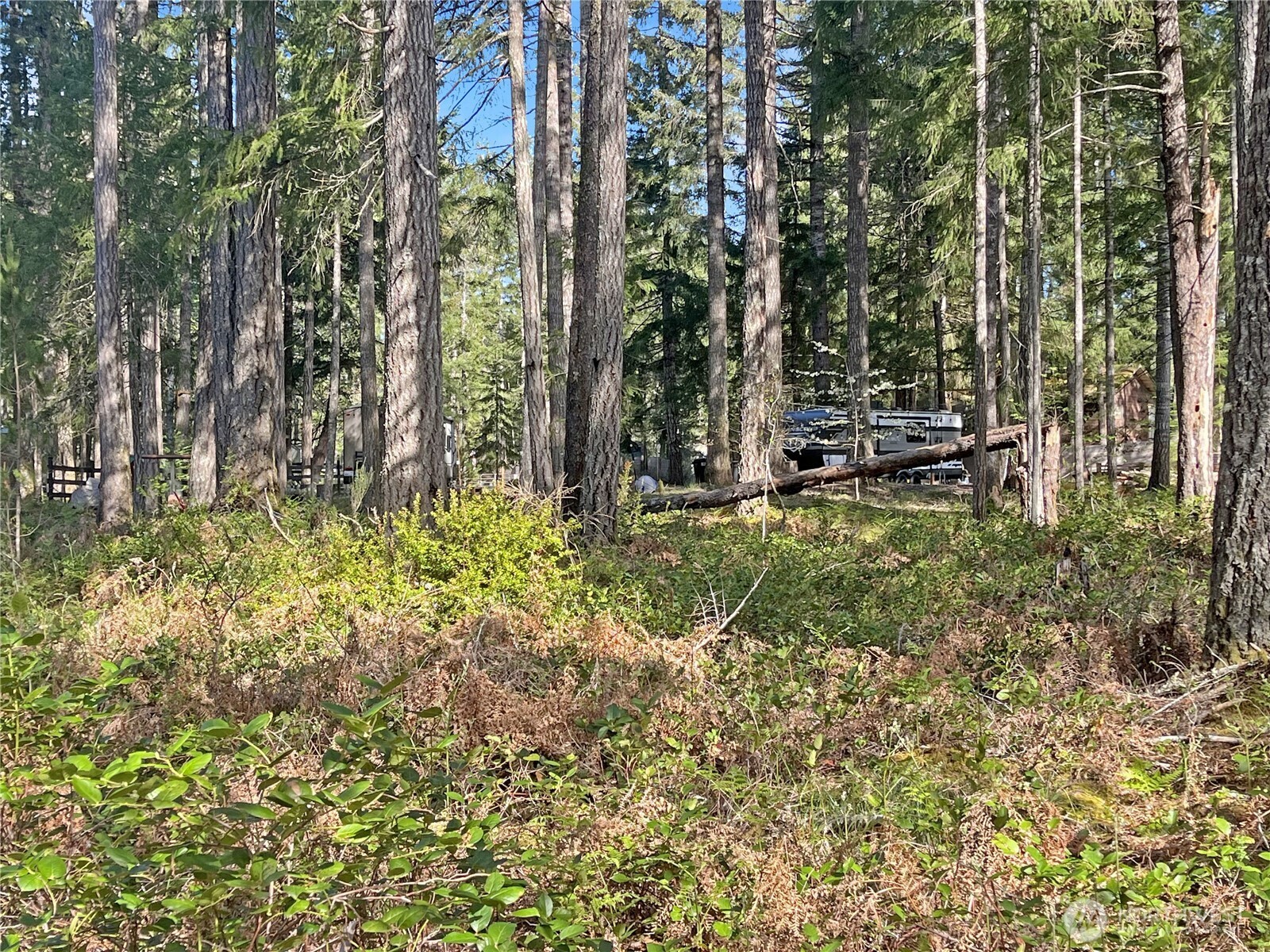 21 N Varden Way , Hoodsport, WA 98548