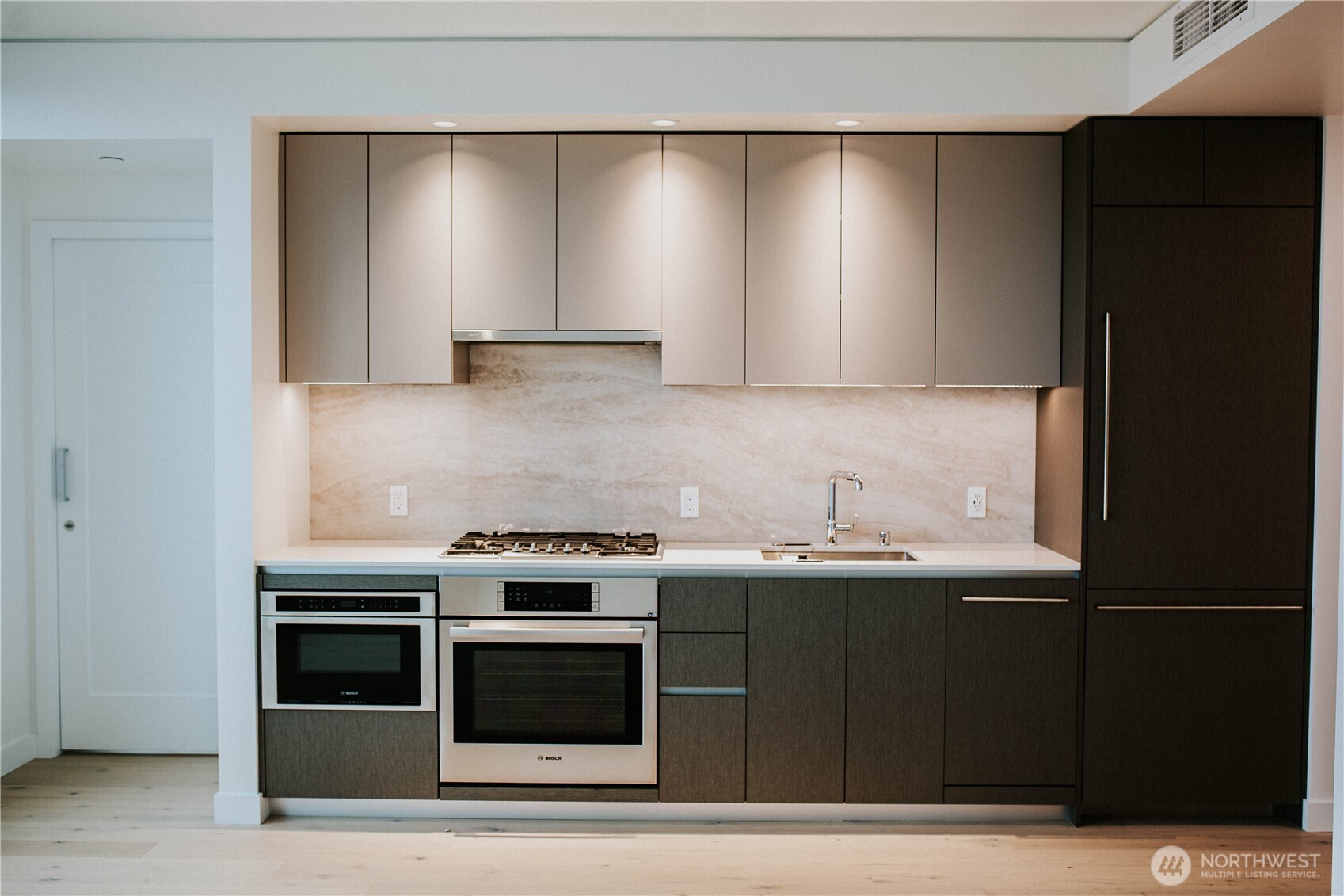 2510 6th Ave #2007, Seattle, WA 98121