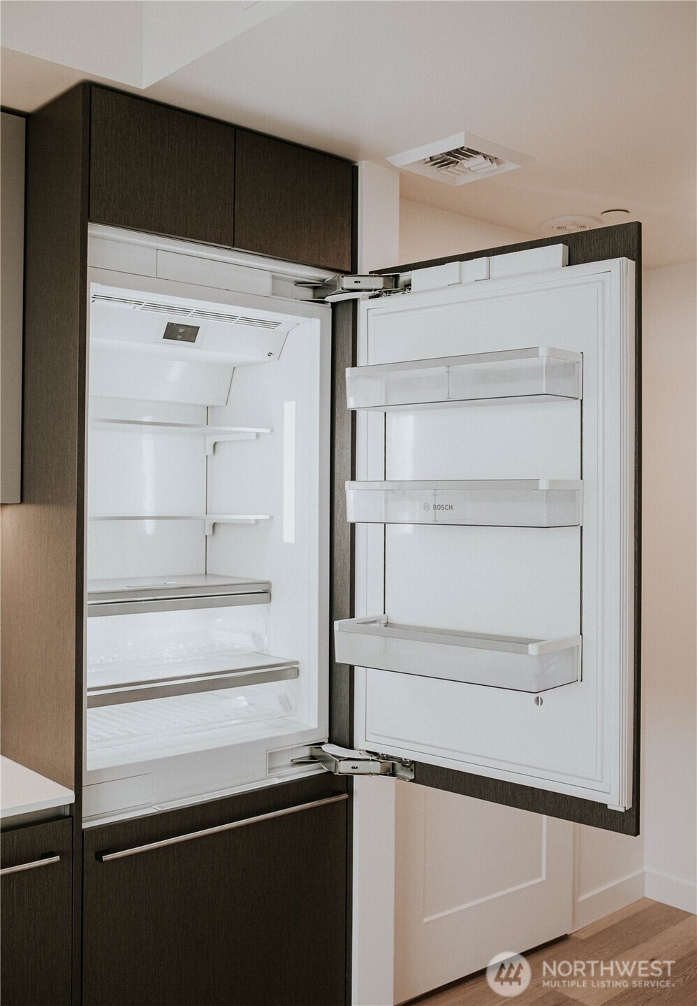 2510 6th Ave #2007, Seattle, WA 98121