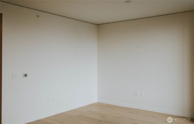 2510 6th Ave #2007, Seattle, WA 98121 - Photo 9