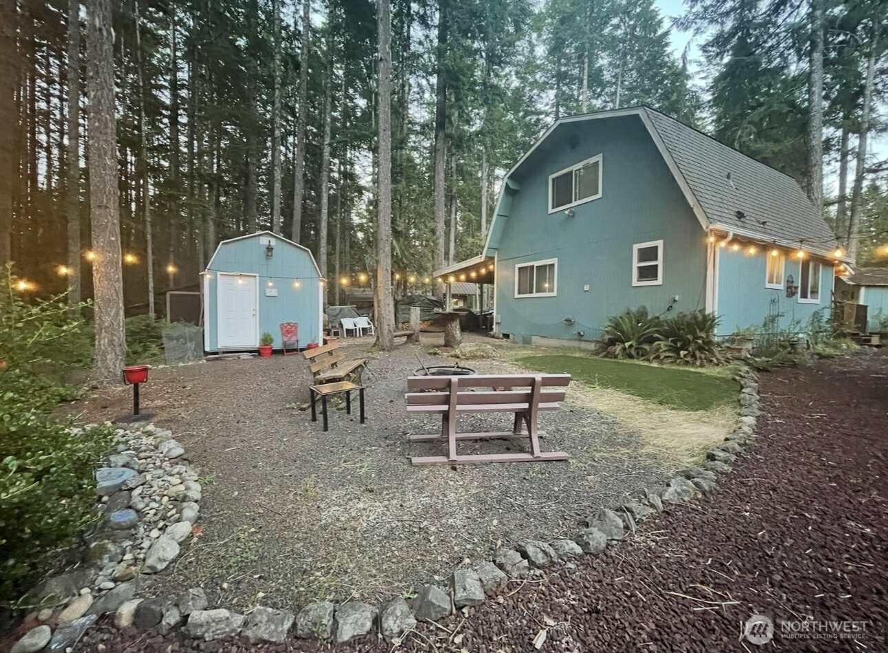 411 N Mt Seattle Way , Hoodsport, WA 98548