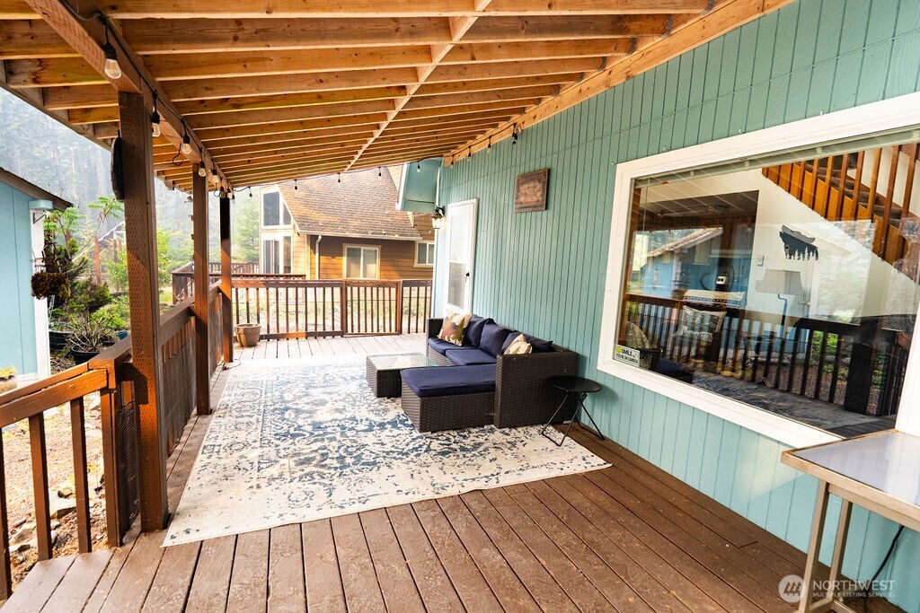 411 N Mt Seattle Way , Hoodsport, WA 98548