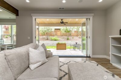 18314 133rd Street E, Bonney Lake, WA 98391 - Photo 14