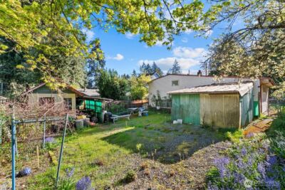 14347 Ashworth Avenue N, Seattle, WA 98133 - Photo 13