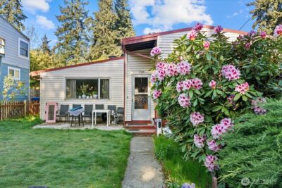 14347 Ashworth Avenue N, Seattle, WA 98133 - Photo 16