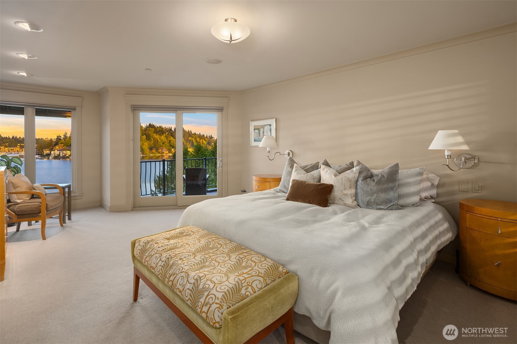 232 Overlake Drive E, Medina, WA 98039