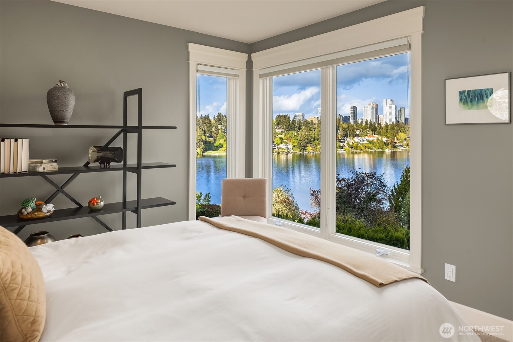 232 Overlake Drive E, Medina, WA 98039