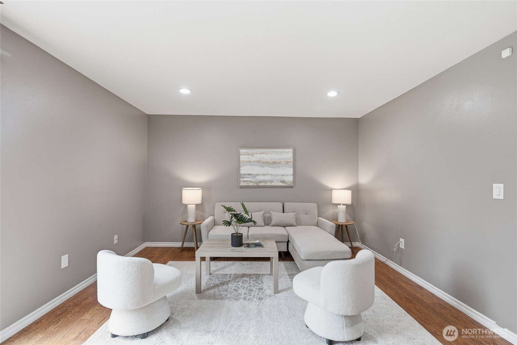 2713 NE 23rd Place , Renton, WA 98056