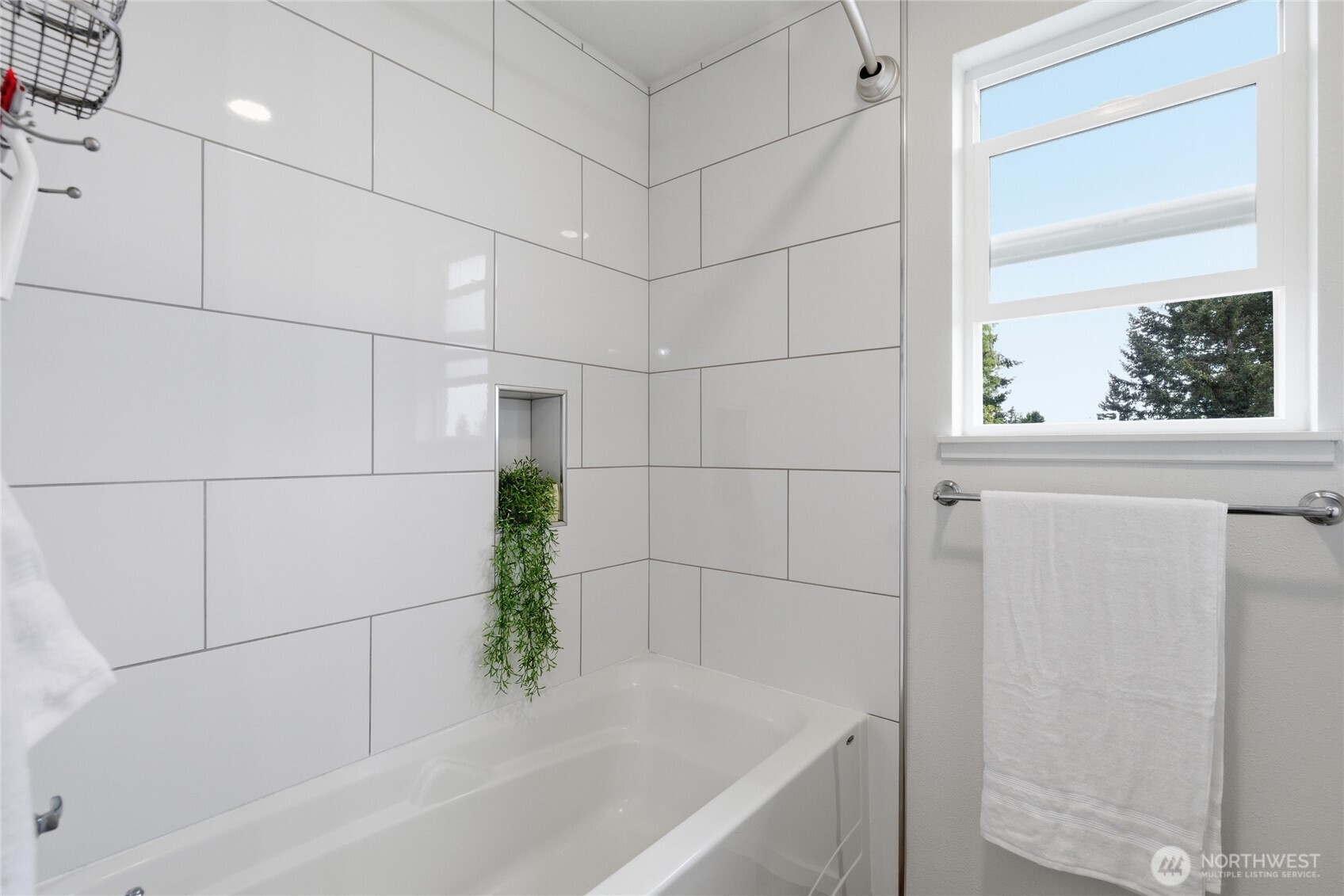 2713 NE 23rd Place , Renton, WA 98056