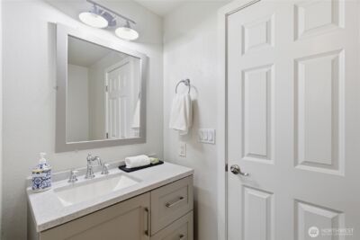 2713 NE 23rd Place , Renton, WA 98056 - Photo 23