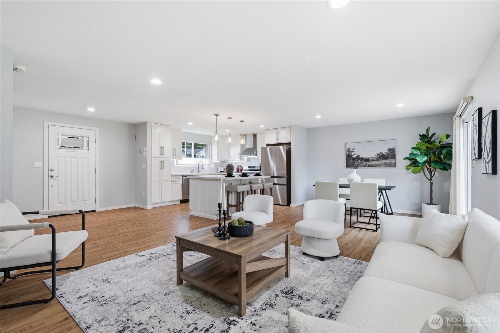 2713 NE 23rd Place , Renton, WA 98056