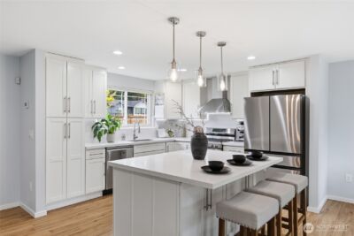 2713 NE 23rd Place , Renton, WA 98056 - Photo 9