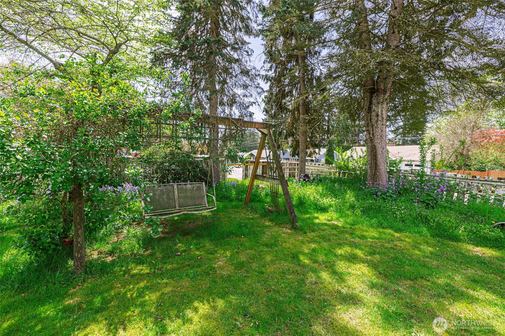 1305 N 171st Street , Shoreline, WA 98133