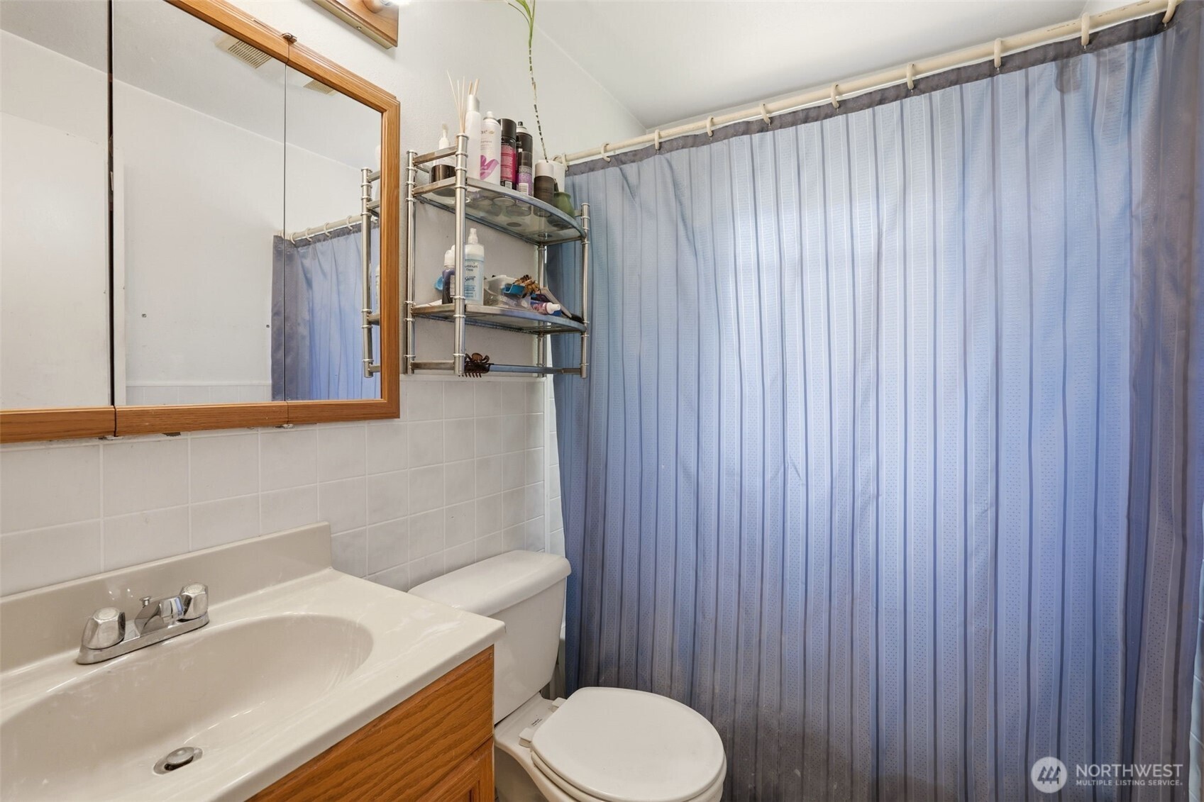 1305 N 171st Street , Shoreline, WA 98133