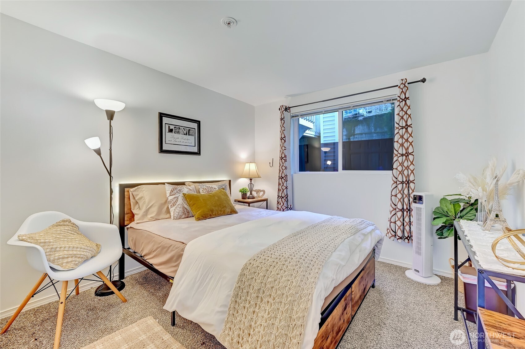 5000 Lake Washington Boulevard NE #F-105, Renton, WA 98056