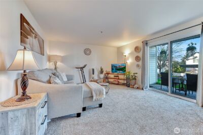 5000 Lake Washington Boulevard NE #F-105, Renton, WA 98056 - Photo 4