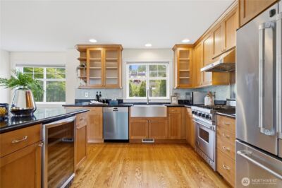 3813 23rd Avenue W, Seattle, WA 98199 - Photo 16