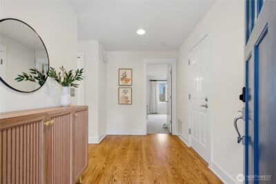 3813 23rd Avenue W, Seattle, WA 98199 - Photo 4