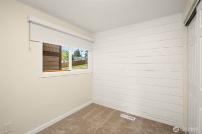 16204 Main Street , Bellevue, WA 98008 - Photo 13