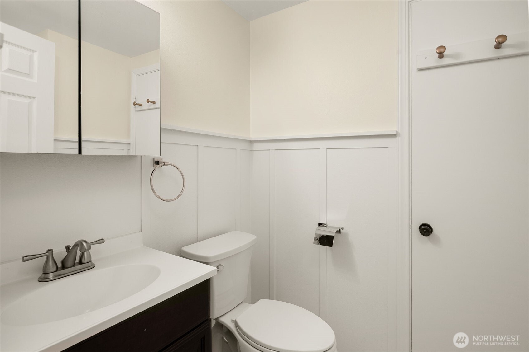16204 Main Street , Bellevue, WA 98008