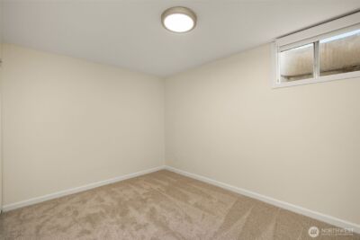 16204 Main Street , Bellevue, WA 98008 - Photo 20