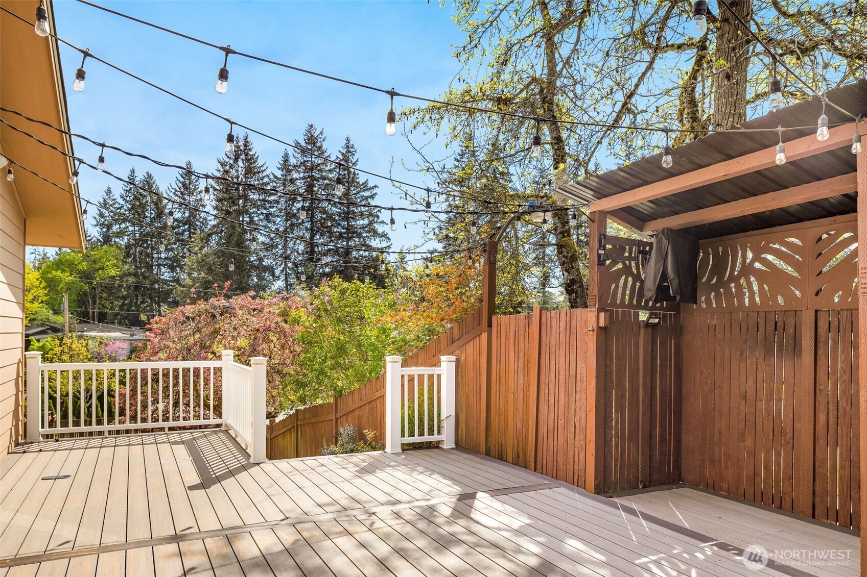 16204 Main Street , Bellevue, WA 98008
