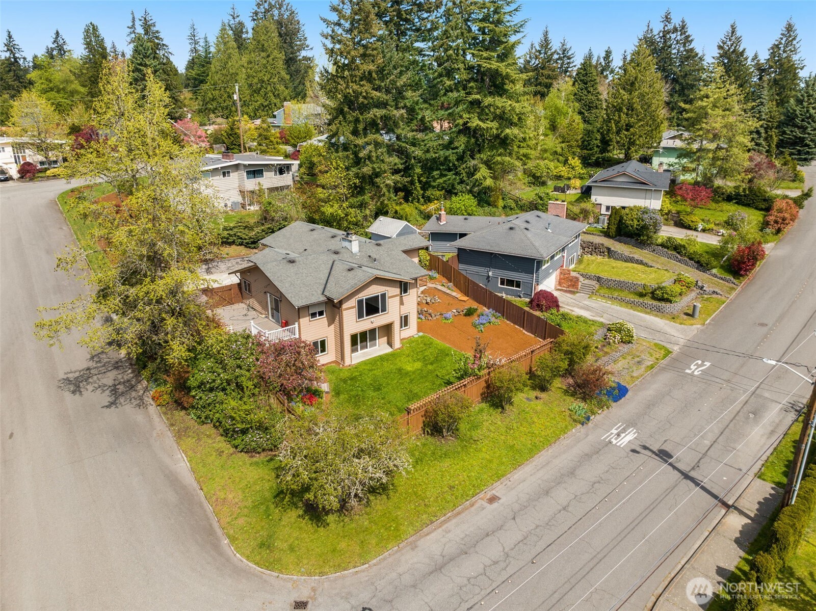 16204 Main Street , Bellevue, WA 98008