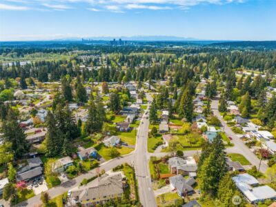 16204 Main Street , Bellevue, WA 98008 - Photo 30