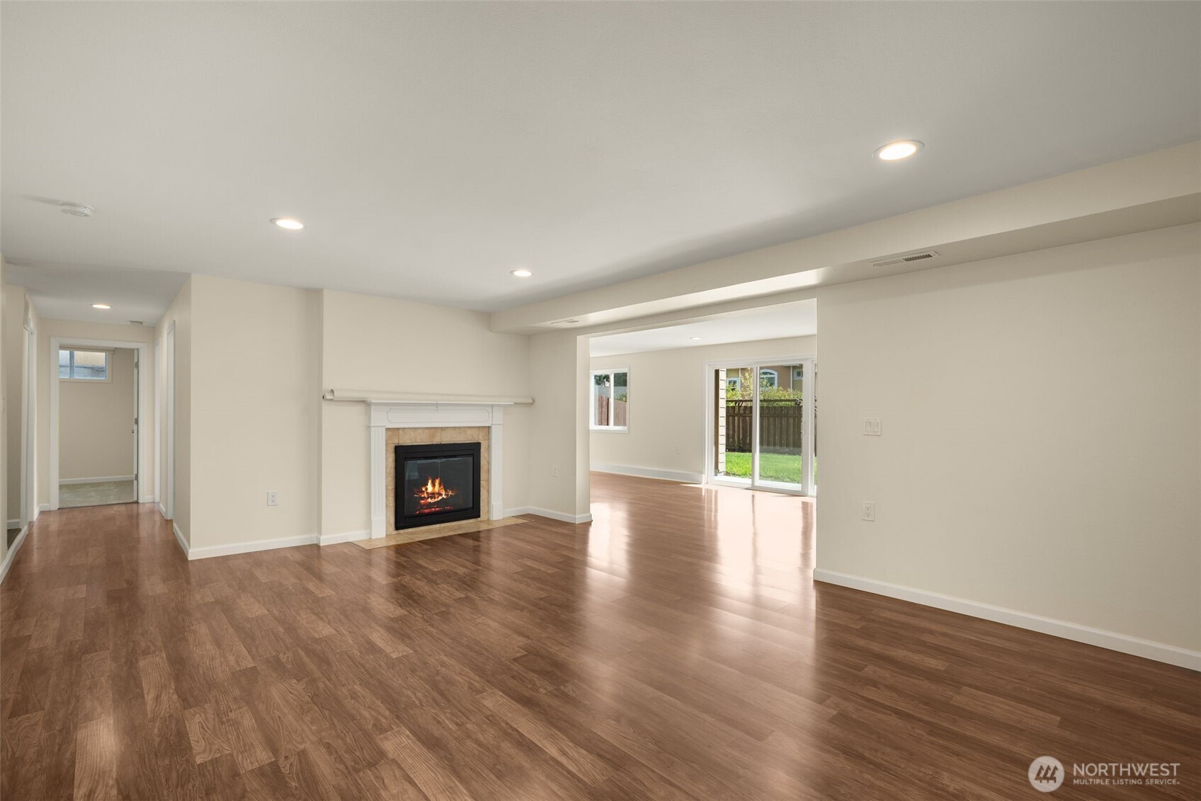 16204 Main Street , Bellevue, WA 98008