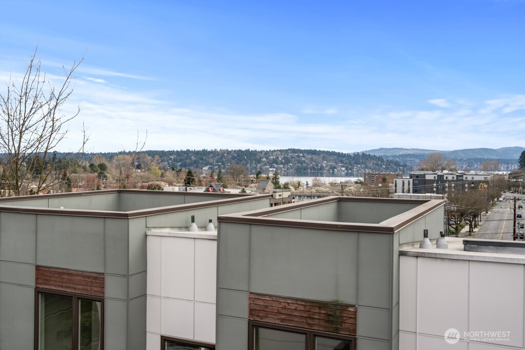 9266 50th Avenue S #C, Seattle, WA 98118
