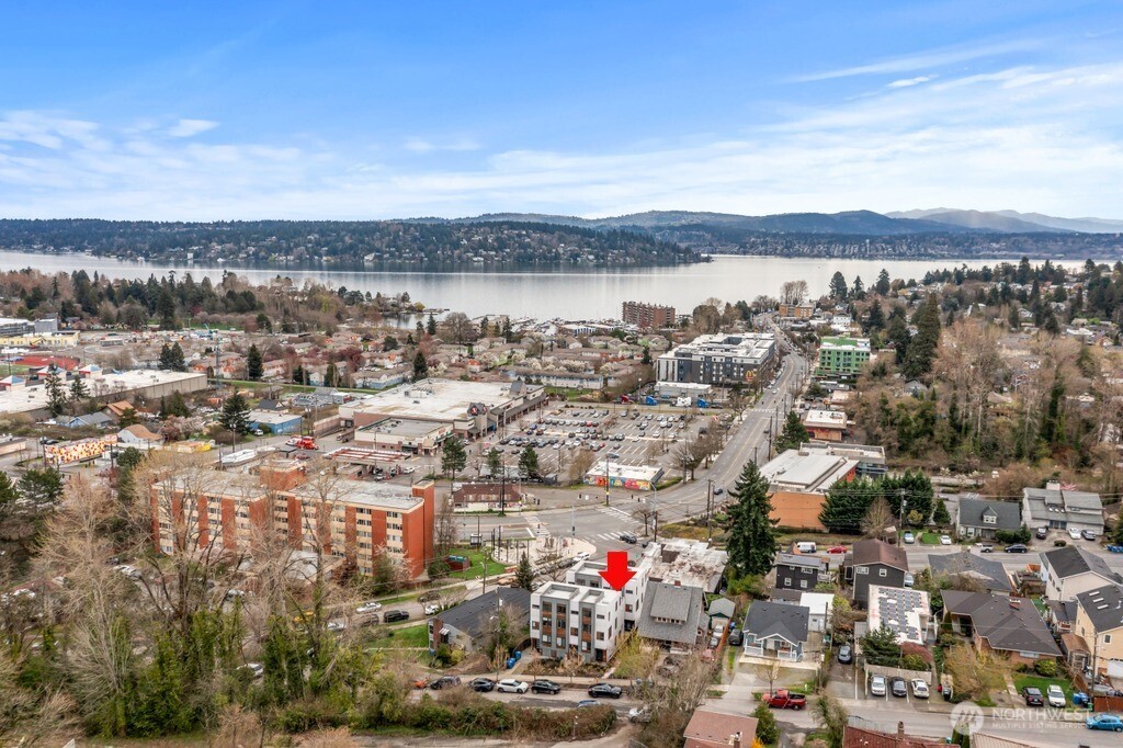 9266 50th Avenue S #C, Seattle, WA 98118