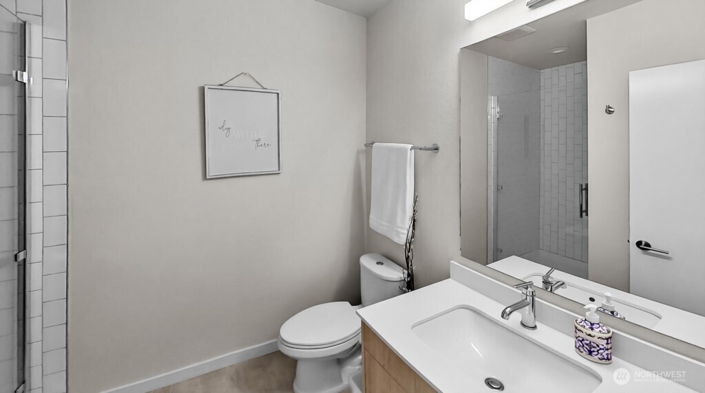 9266 50th Avenue S #C, Seattle, WA 98118