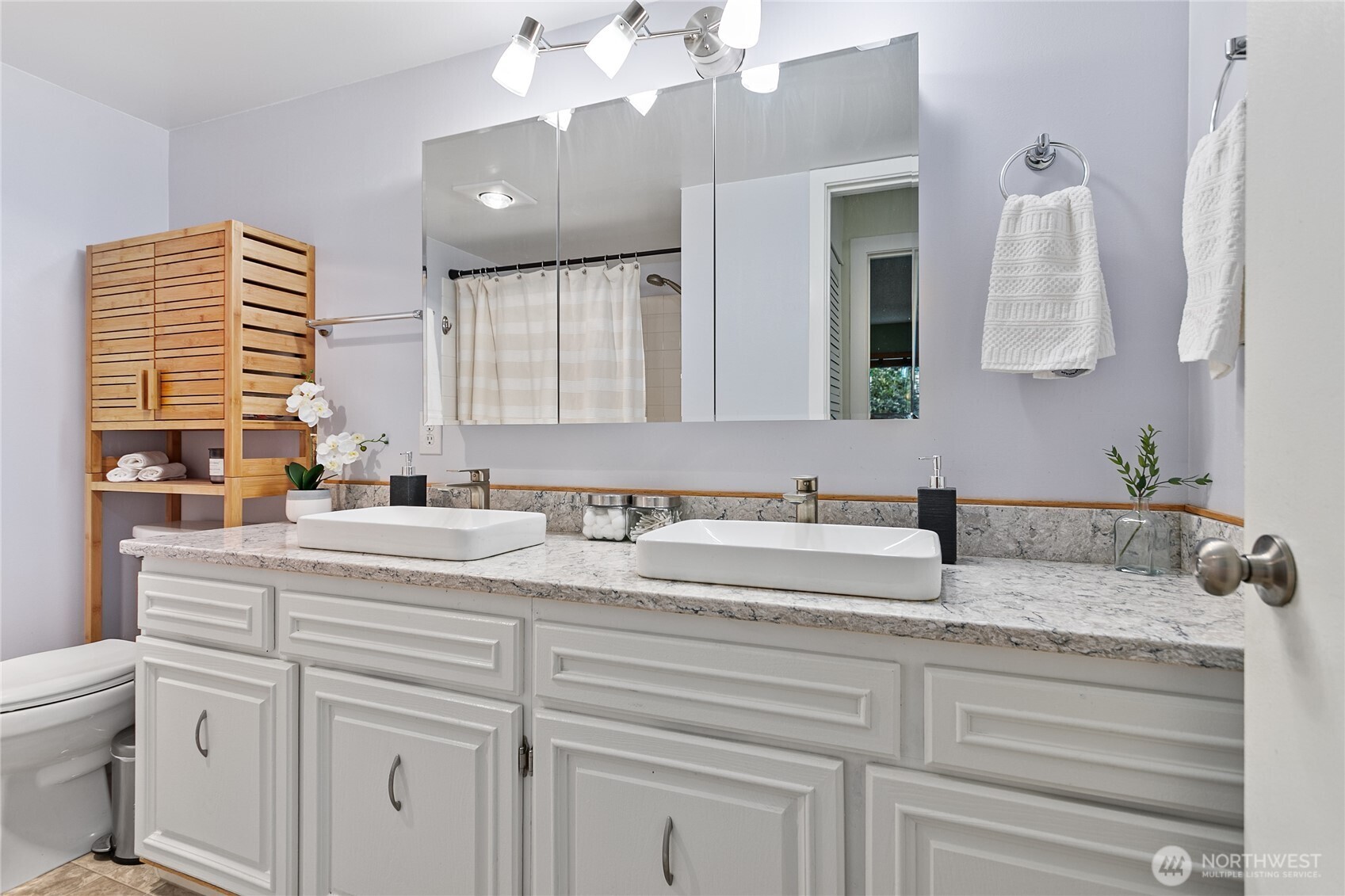 1014 11th Street #103, Bellingham, WA 98225