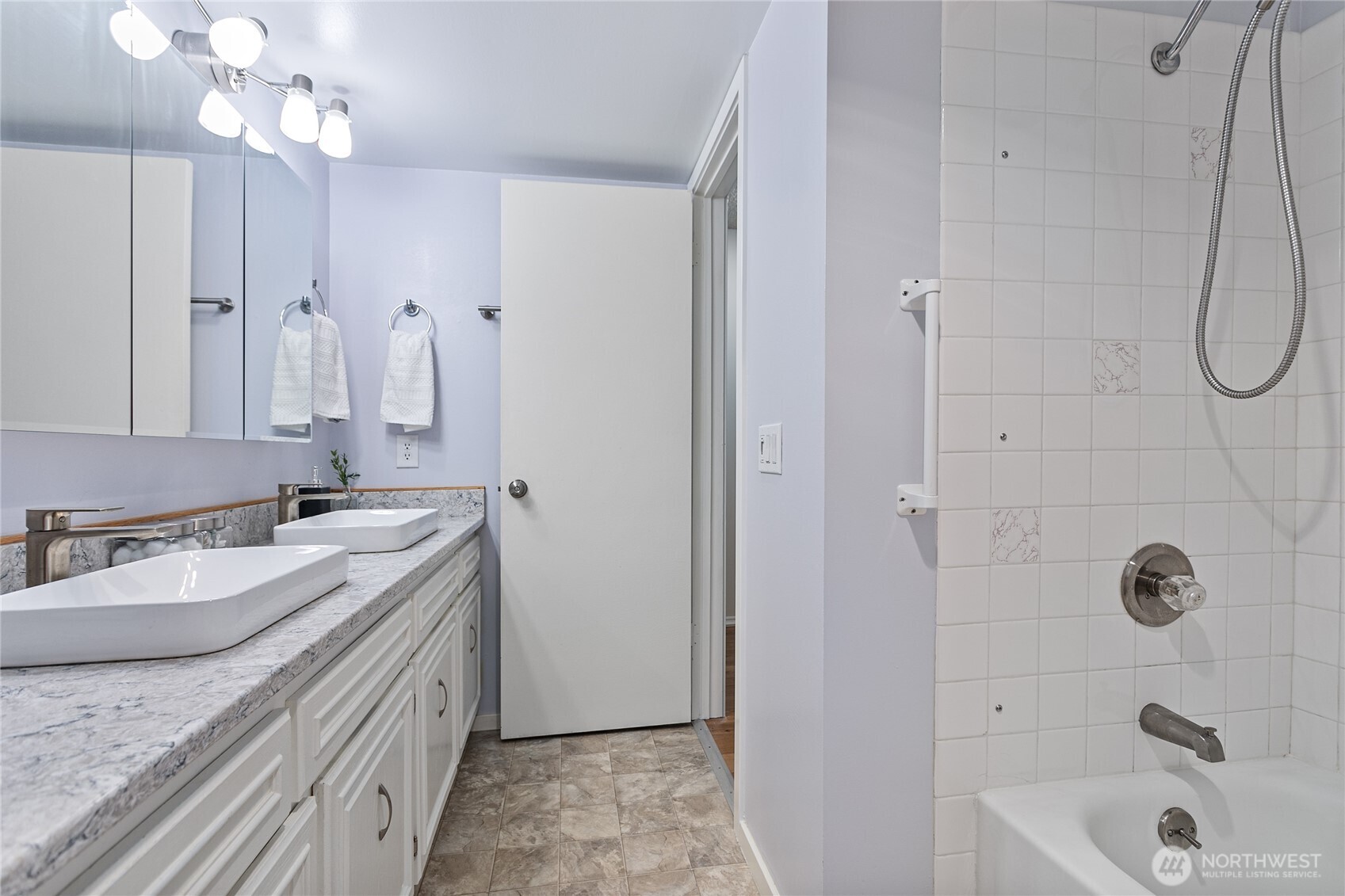 1014 11th Street #103, Bellingham, WA 98225