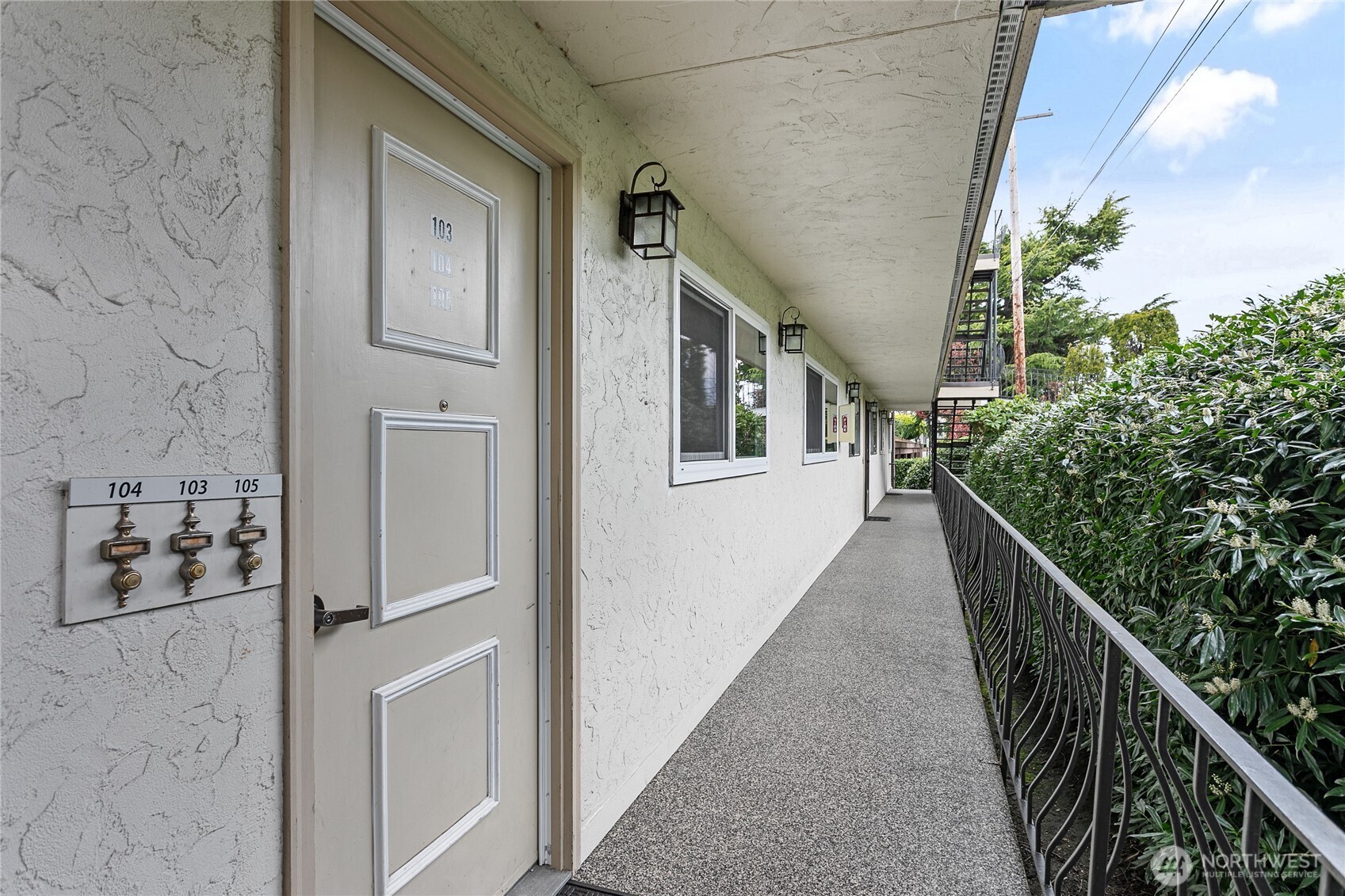 1014 11th Street #103, Bellingham, WA 98225