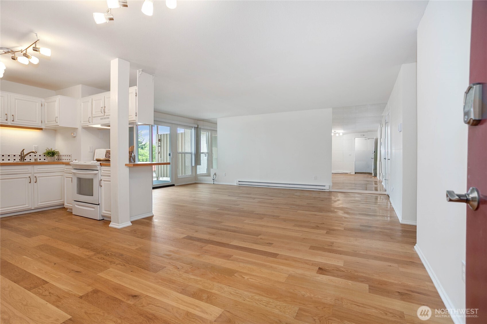 1014 11th Street #103, Bellingham, WA 98225