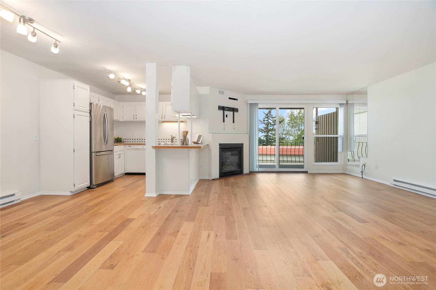 1014 11th Street #103, Bellingham, WA 98225
