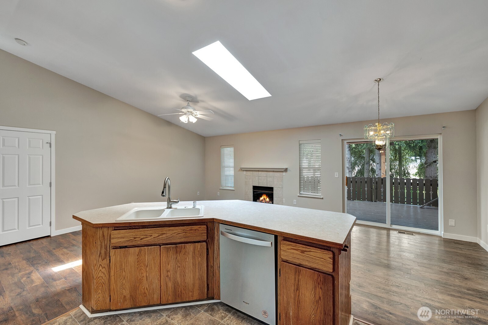 8115 109th Street E #8117, Puyallup, WA 98373