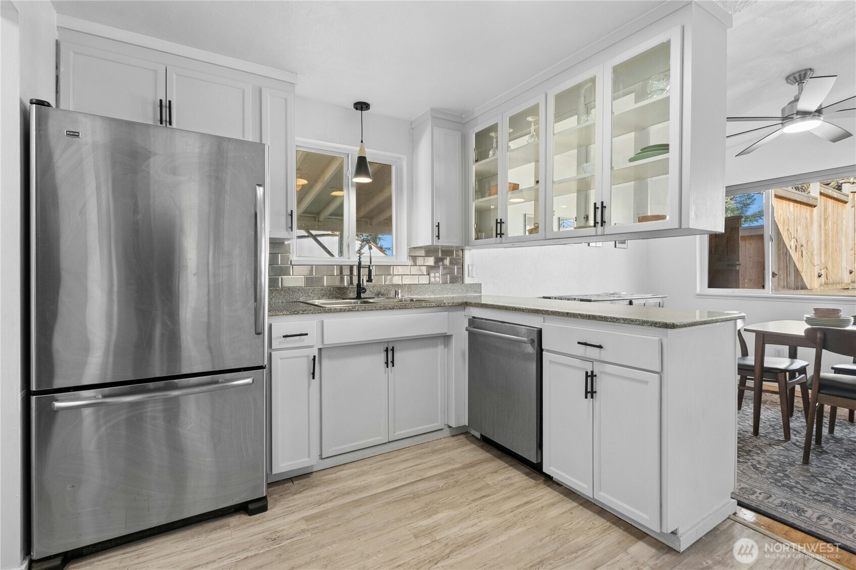 219 SW 108th Street , Seattle, WA 98146
